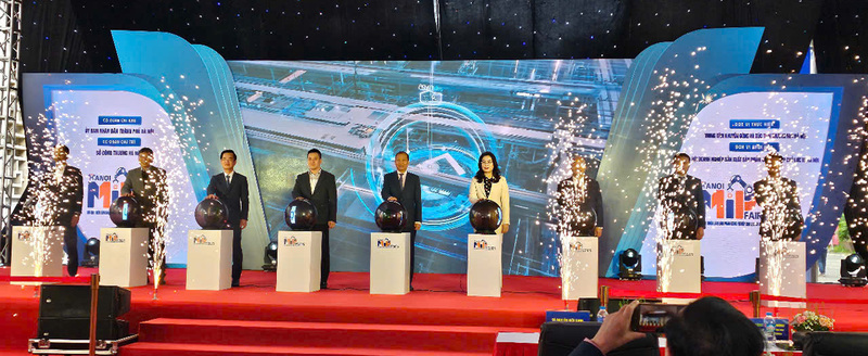 Khai mạc Hội chợ Triển lãm sản phẩm công nghiệp chủ lực Hà Nội 2025