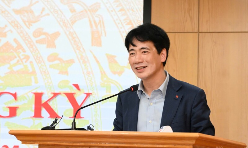 Góp ý Văn kiện Đại hội XIV của Đảng: Xác lập tầm nhìn chiến lược, tâm thế chủ động trong hội nhập