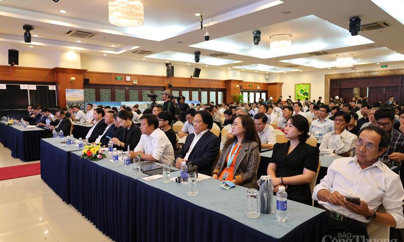 Bàn giải pháp lưu trữ và quản trị năng lượng thông minh