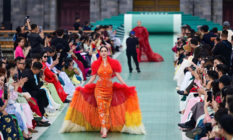 Miss Cosmo 2025 mở màn tại Cố đô Huế