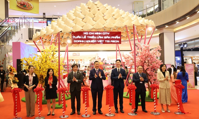 Đưa hàng Việt vào chuỗi siêu thị nước ngoài: Từ kết nối đến chinh phục