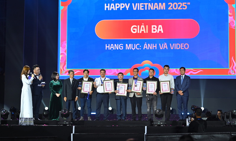 Báo Công Thương đoạt giải Ba tại 'Việt Nam hạnh phúc - Happy Vietnam 2025'