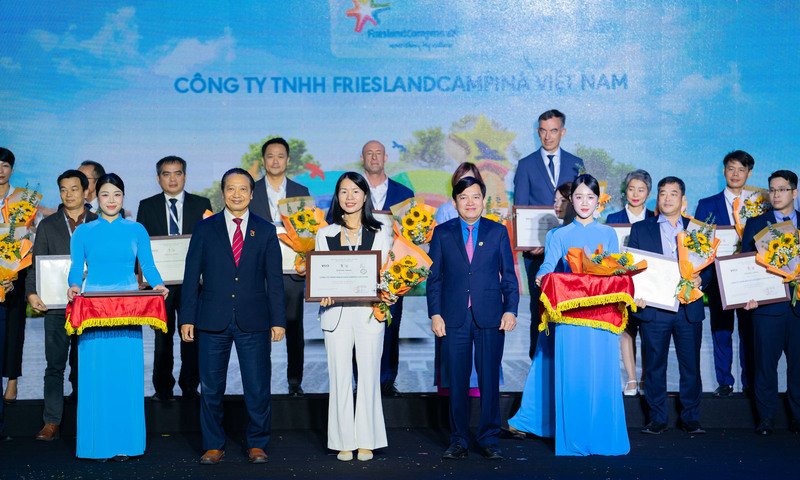 Sứ mệnh “Nuôi dưỡng thế hệ tương lai Việt Nam” đưa FrieslandCampina Việt Nam vào Top CSI 2025