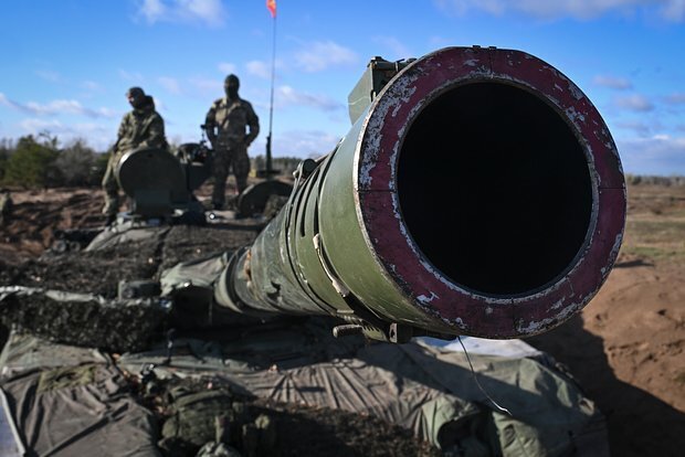 Nga thử nghiệm kết hợp xe tăng với UACV