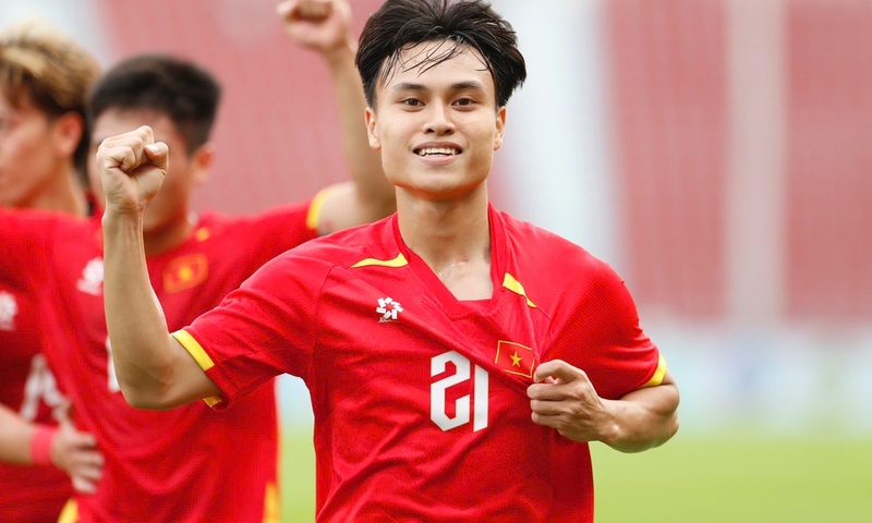 U22 Việt Nam hạ gục U22 Malaysia, tiến vào bán kết SEA Games 33