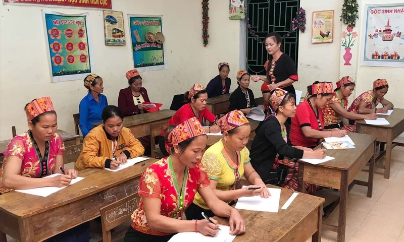 Xóa mù chữ vùng cao Nghệ An: Nền móng cho phát triển bền vững