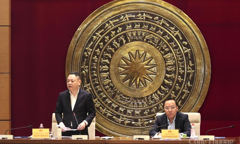 Hội nghị tham vấn về hồ sơ xây dựng chính sách của Luật Dầu khí (sửa đổi)