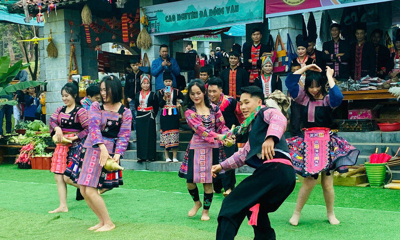 Hà Nội: Rộn ràng ‘Chợ phiên vùng cao - Chào năm mới 2026’