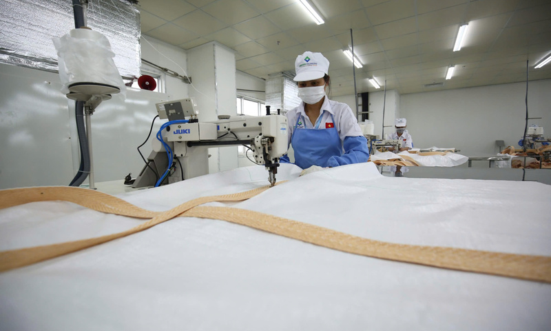 Hàng dệt may Việt chiếm gần 60% thị phần tại thị trường nội địa