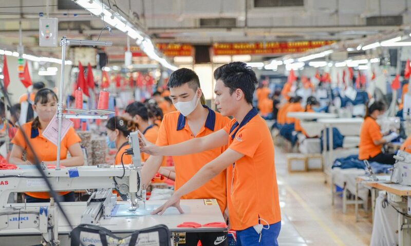 Ngành dệt may trước thách thức định vị giá trị trên thương mại điện tử