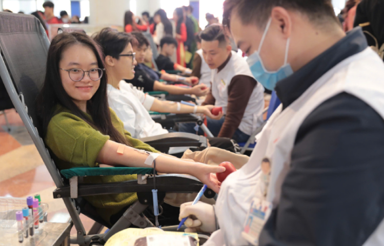 Lan tỏa tinh thần Chủ nhật Đỏ lần thứ 18