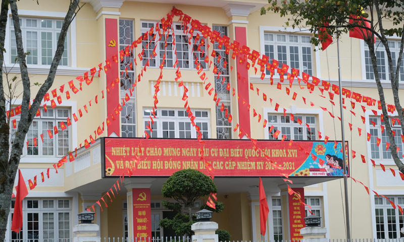 Lâm Đồng  rực rỡ cờ hoa hướng tới Đại hội XIV của Đảng