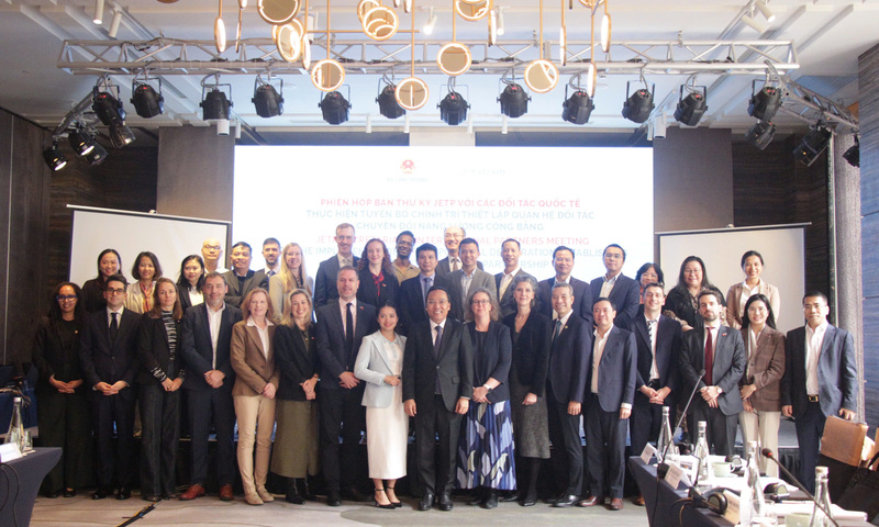 Toàn cảnh phiên họp Ban Thư ký JETP với các đối tác quốc tế