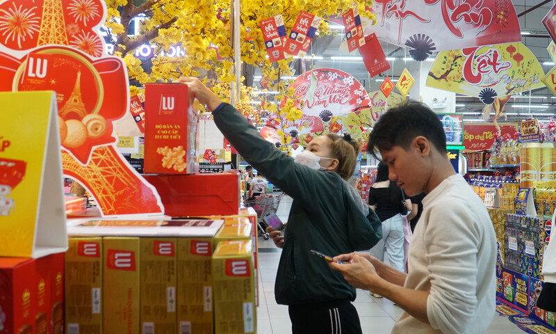 Đà Nẵng: Hàng hóa dồi dào, giá bình ổn phục vụ tết Nguyên đán 2026