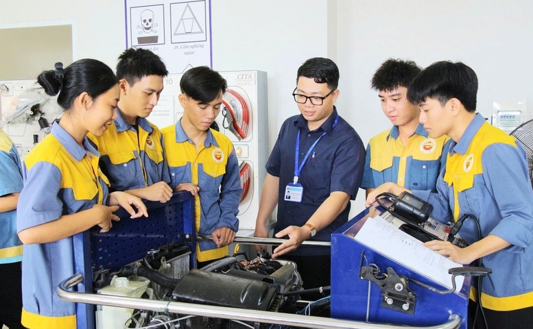 Giáo dục nghề nghiệp: Trụ cột cân bằng cung cầu thị trường lao động