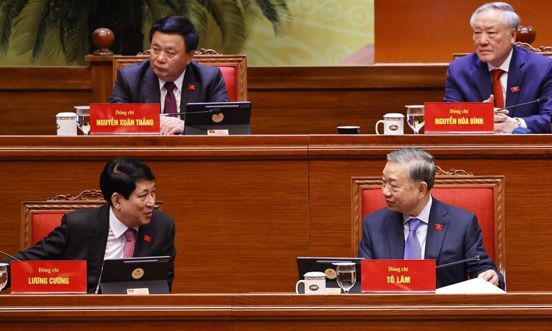 Phiên thảo luận sáng 21/1: 15 tham luận được trình bày tại Đại hội XIV