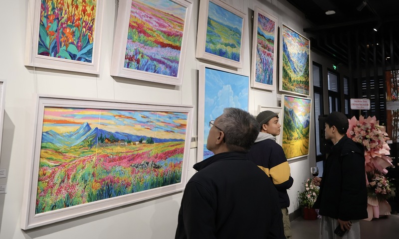 Sắc xuân tô điểm nét văn hóa giữa Thủ đô