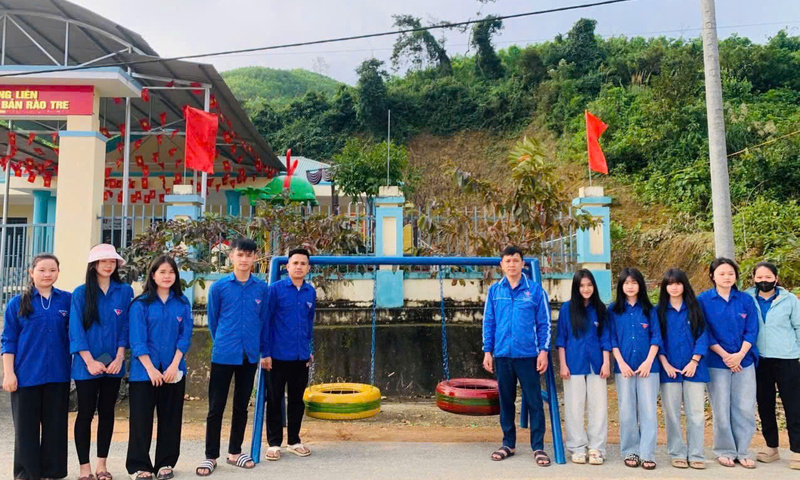 Thanh niên Hà Tĩnh thi đua chào mừng thành công Đại hội XIV của Đảng