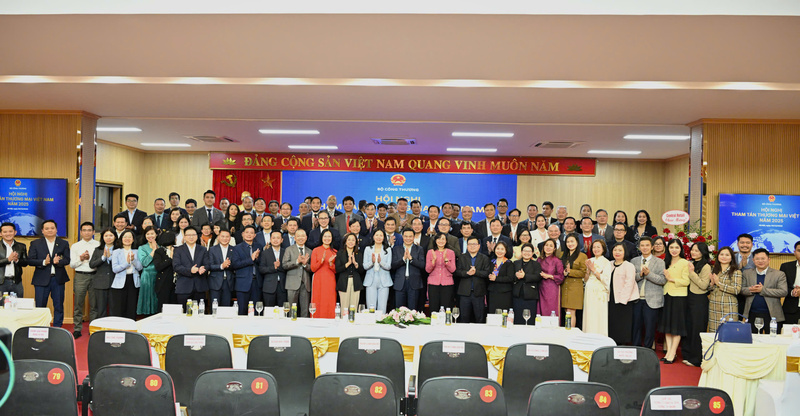 Thương vụ Việt Nam: Quán triệt Nghị quyết Đại hội XIV là nhiệm vụ trọng tâm