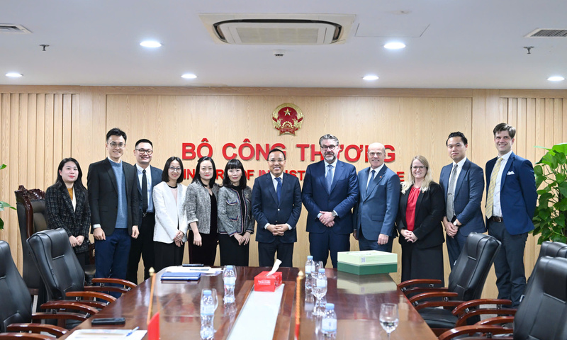 Việt Nam - Canada: Xây dựng chuỗi cung ứng bền vững về logistics, nông sản