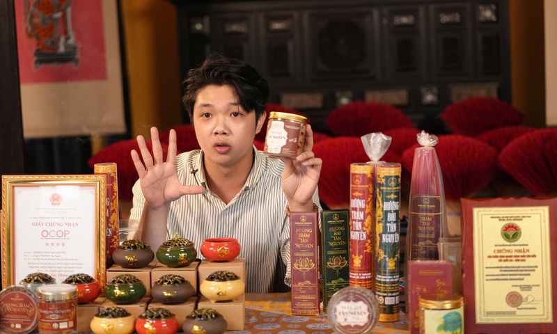 TikTok Shop: Hơn 4.000 đơn hàng nhang, trầm Huế 'chốt' trong 1 ngày
