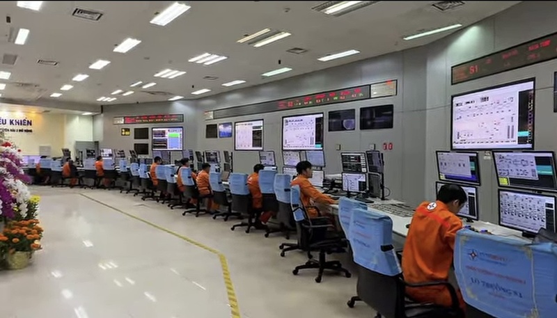 Rộn ràng khí thế thi đua lao động đầu xuân