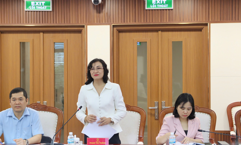 Thứ trưởng Phan Thị Thắng làm việc với Khánh Hòa về chống khai thác hải sản bất hợp pháp