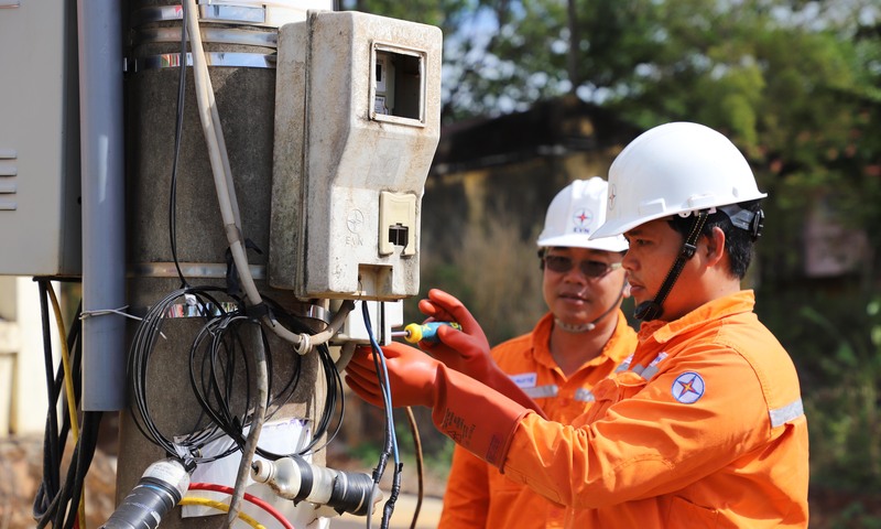 EVNSPC chủ động nhiều giải pháp đảm bảo cung ứng điện mùa nắng nóng