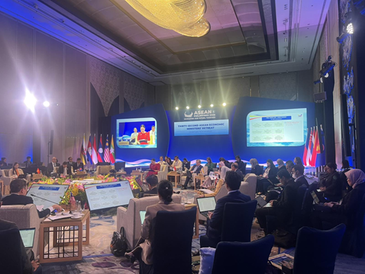 ASEAN thông qua tuyên bố chung về tăng cường khả năng tự cường kinh tế