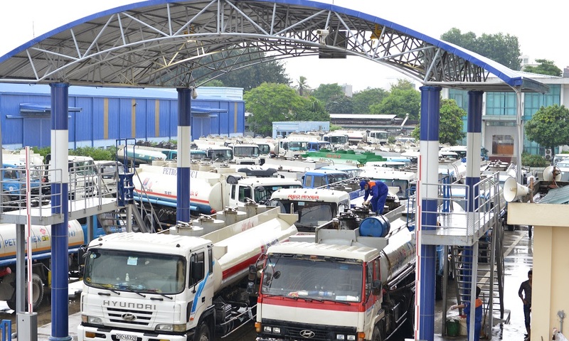 Nguồn cung xăng dầu: Vì sao doanh nghiệp nhà nước giữ vai trò trụ cột?