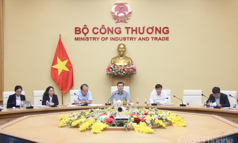 Bộ Công Thương lấy ý kiến xây dựng Luật Giao dịch hàng hóa phái sinh