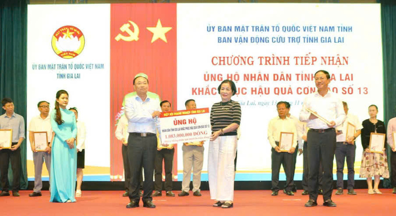 Nữ doanh nhân hơn 40 năm bền bỉ vì cộng đồng