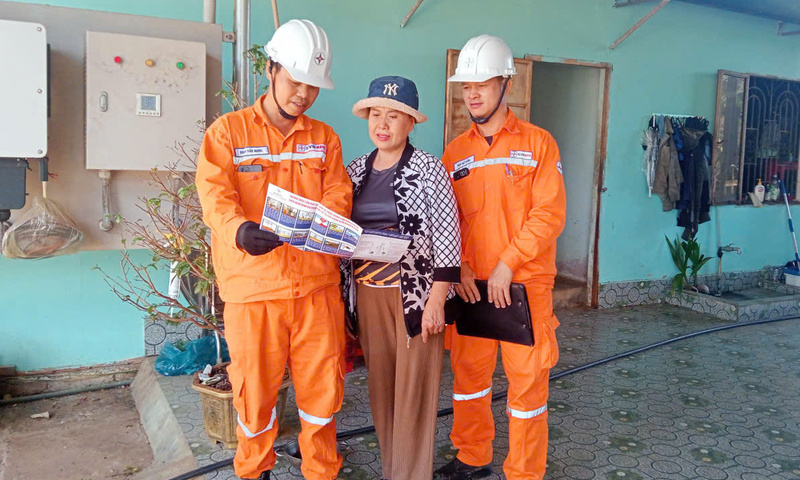 Phó Tổng giám đốc EVNSPC chia sẻ bí quyết tiết kiệm điện mùa nắng nóng