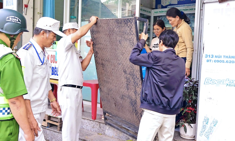 Đà Nẵng: Tổng lực ra quân lập lại trật tự, mỹ quan đô thị