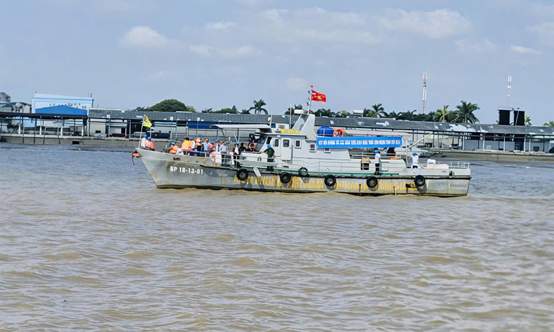 Đồng bằng sông Cửu Long thả hàng triệu con giống tái tạo nguồn