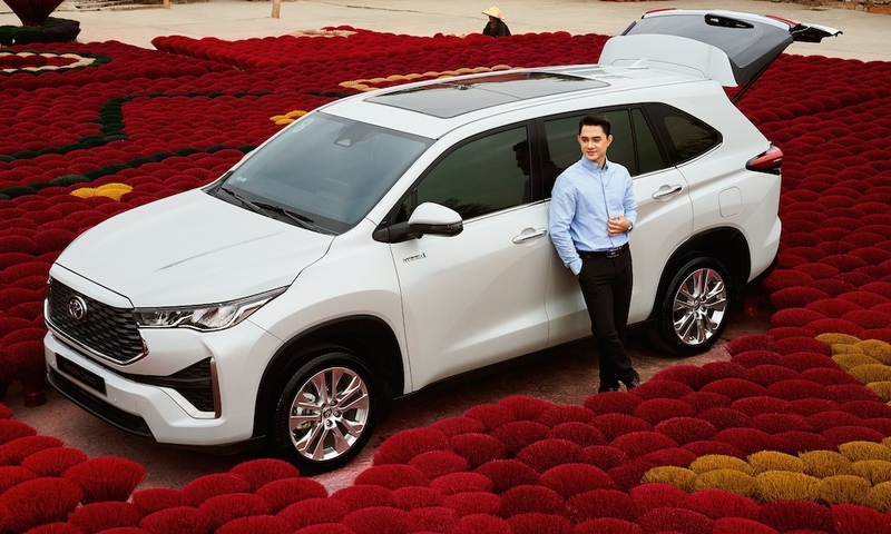 Thị trường ô tô tháng 4 tăng tốc, xe hybrid bùng nổ với ưu đãi dồn dập