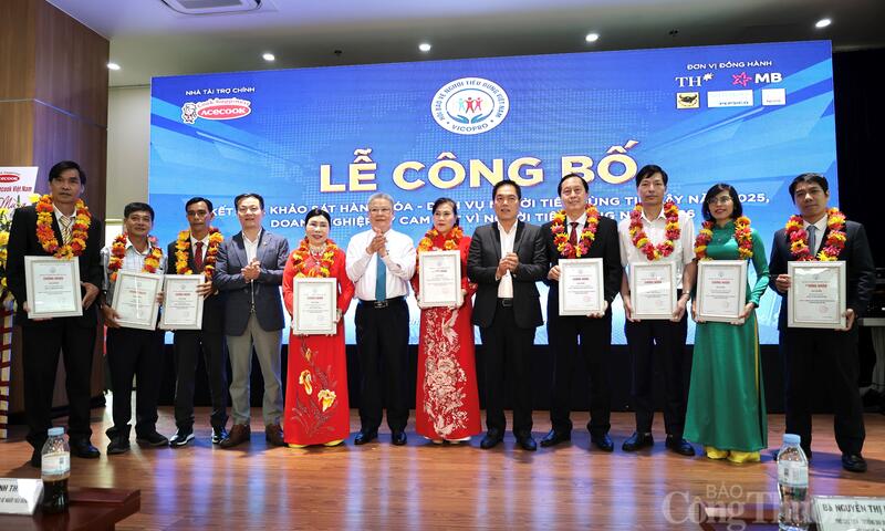 Khi người tiêu dùng 'chấm điểm': Thước đo cho chất lượng doanh nghiệp