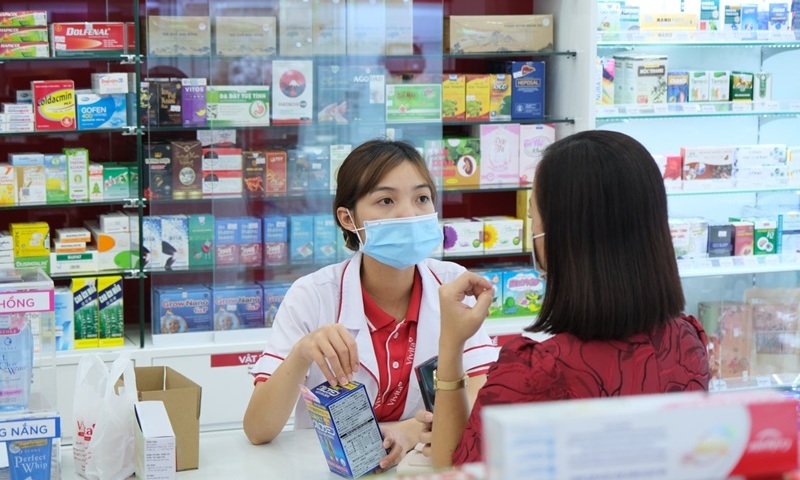 Bộ Y tế siết quy định niêm yết giá thuốc, dịch vụ y tế