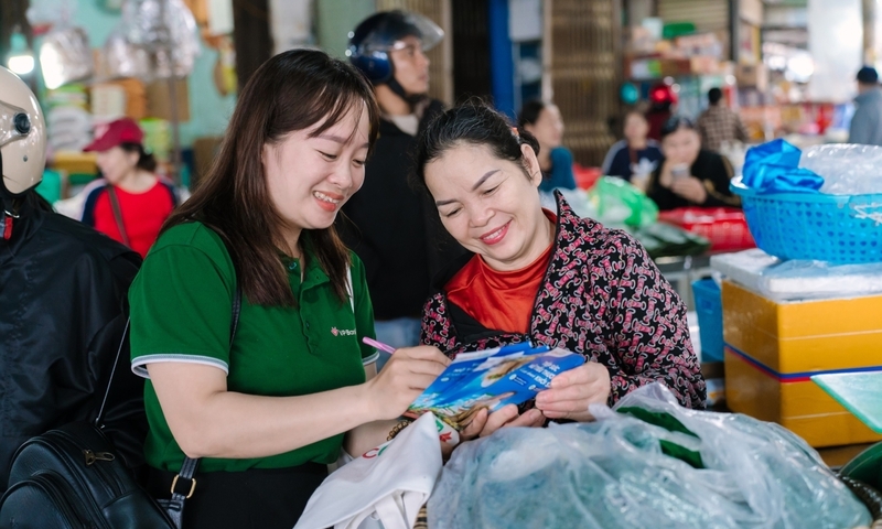 Ngân hàng tăng tốc hỗ trợ hộ kinh doanh thích ứng phương thức thuế mới