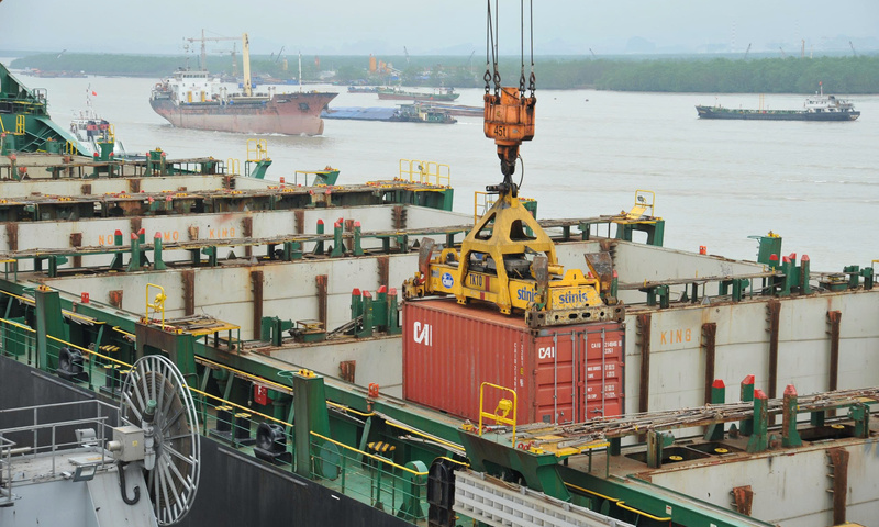 Xuất nhập khẩu trong trục tăng trưởng ‘2 con số’