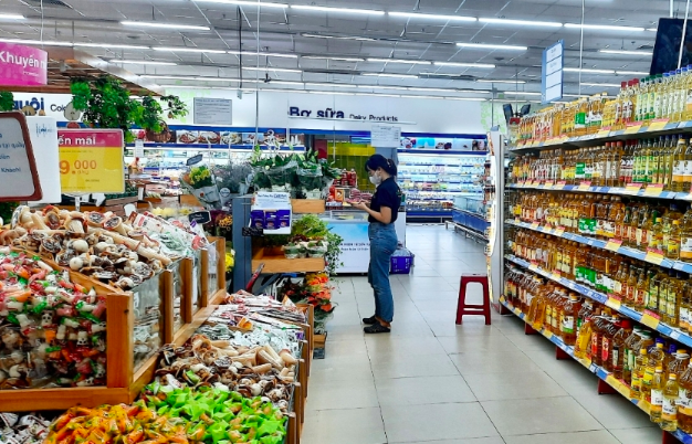 4 tháng, tổng mức bán lẻ vượt mốc 2,5 triệu tỷ đồng, tăng 11,1%