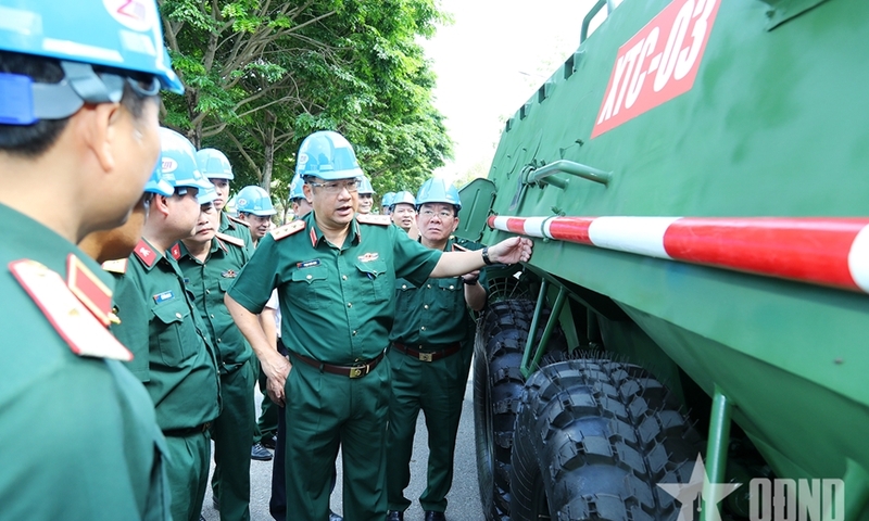 Quân đội đẩy nhanh tiến độ chế tạo xe thiết giáp chở quân mới