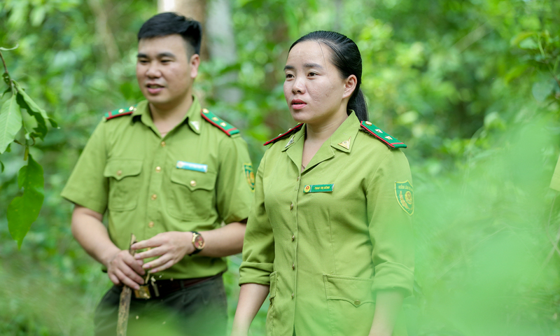 Nữ kiểm lâm người Mông lặng thầm giữ rừng biên giới Mường Lát