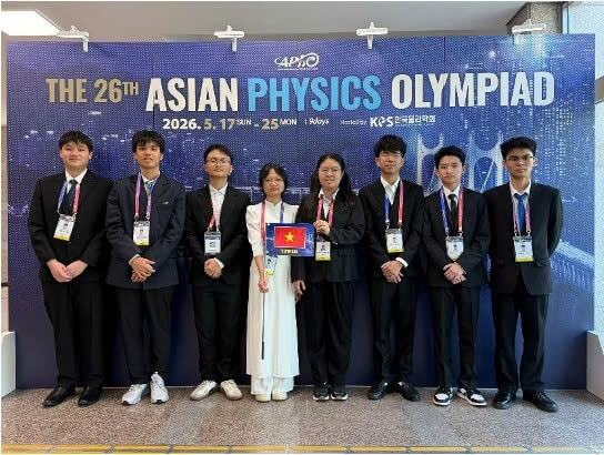 100% học sinh đội tuyển Việt Nam đoạt huy chương tại Olympic Vật lý châu Á 2026