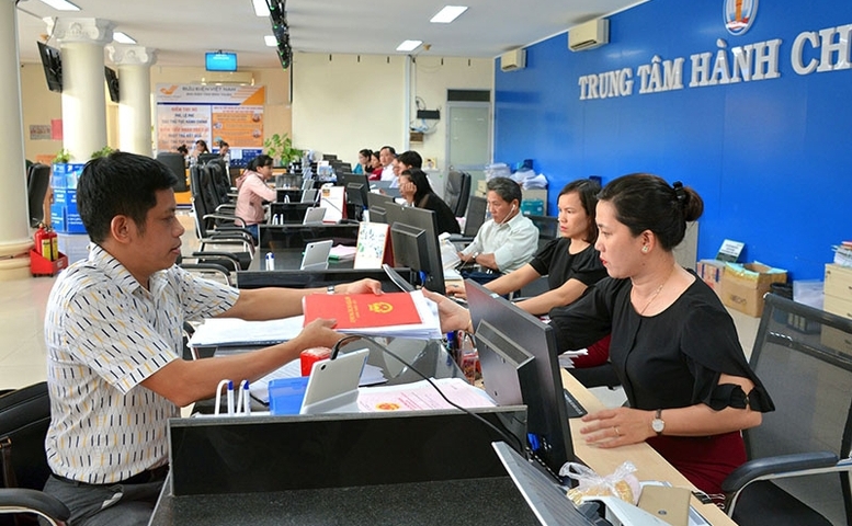 Tổ chức thực hiện các nghị quyết về cắt giảm, đơn giản hóa thủ tục hành chính