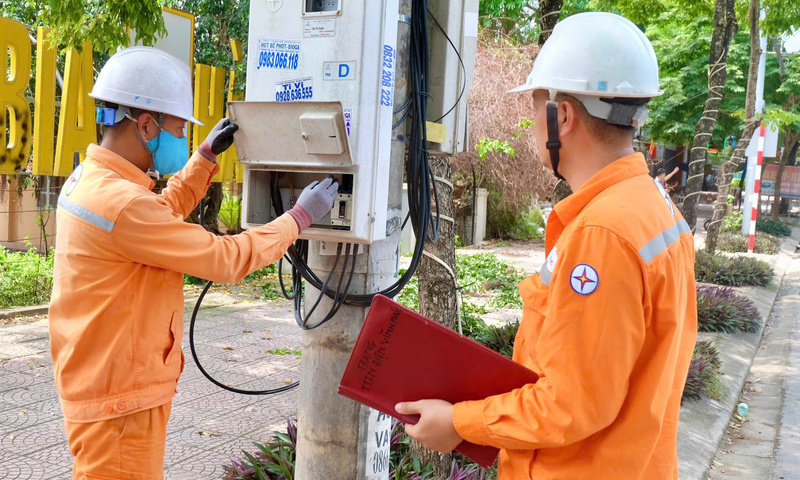 Phú Thọ: Lan tỏa phong trào tiết kiệm điện hướng đến phát triển bền vững