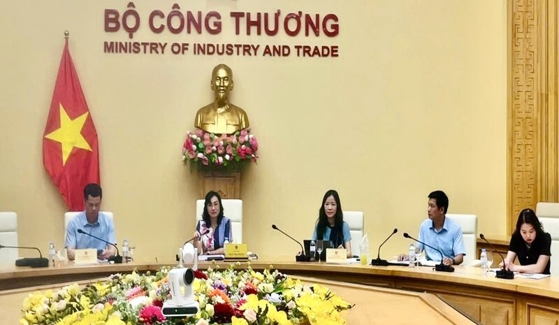 Thúc đẩy hợp tác kinh tế qua biên giới Việt Nam - Lào