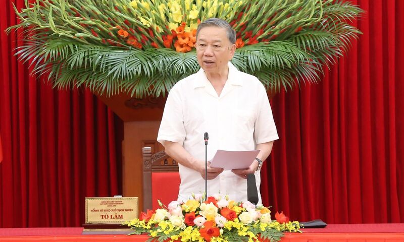 Xây dựng Đảng trong giai đoạn mới đủ bản lĩnh, trí tuệ, uy tín, năng lực để dẫn dắt đất nước trong kỷ nguyên mới