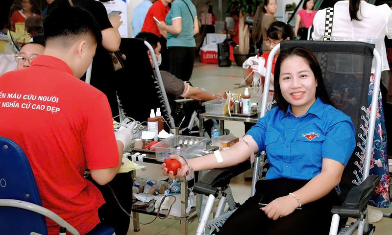 Nữ cán bộ điện lực gần 40 lần hiến máu cứu người