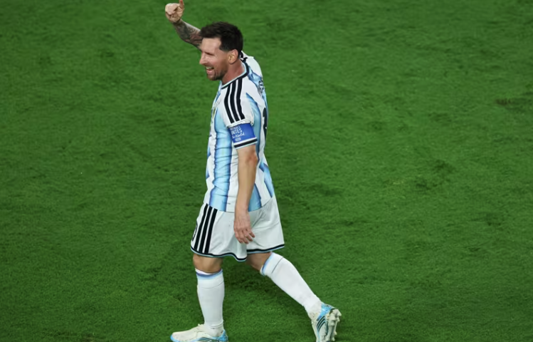 Lập hat-trick kỷ lục, Lionel Messi khẳng định vị thế số 1 thế giới